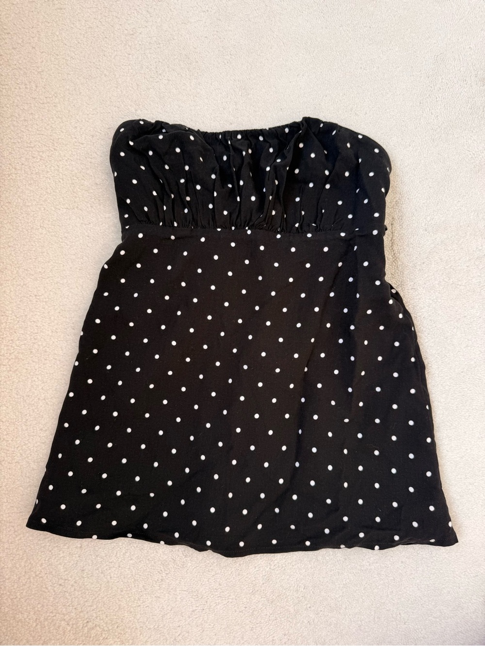 BNWT Hollister Tie Back Polka Dot Top